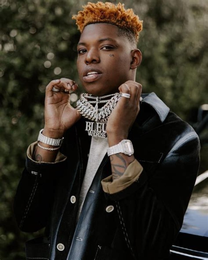 Hire Yung Bleu for a Corporate Event or Performance Booking.